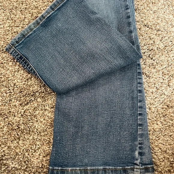 Maternity Jeans - Picture 2 of 2